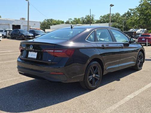 2024 Volkswagen Jetta 1.5T SE
