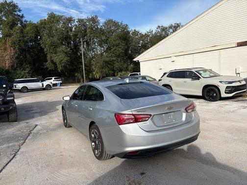 2021 Chevrolet Malibu LT