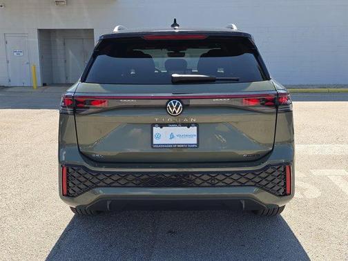 2025 Volkswagen Tiguan 2.0T SEL R-Line