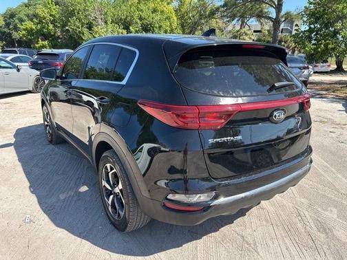 Black Cherry 2021 Kia Sportage LX