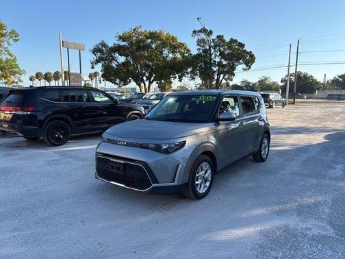2023 Kia Soul LX