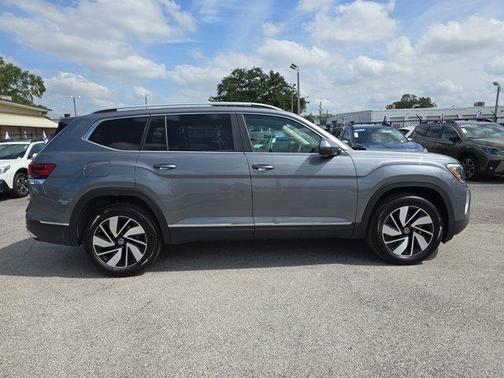 2025 Volkswagen Atlas 2.0T SEL