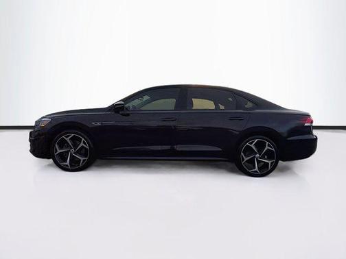 2020 Volkswagen Passat 2.0T R-Line