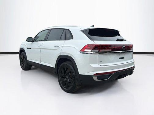 2026 Volkswagen Atlas Cross Sport 2.0T SE