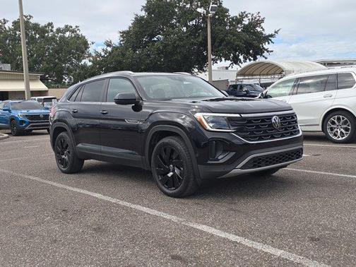 2024 Volkswagen Atlas Cross Sport 2.0T SE w/Technology