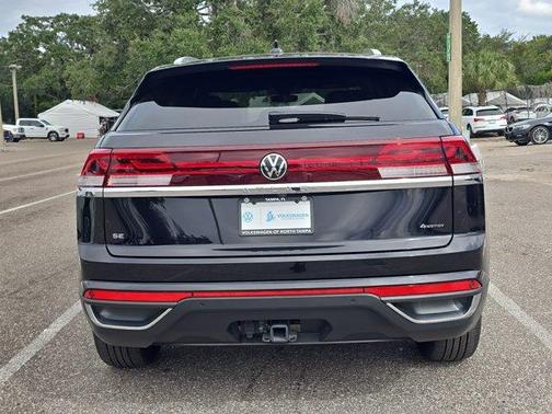 2024 Volkswagen Atlas Cross Sport 2.0T SE w/Technology