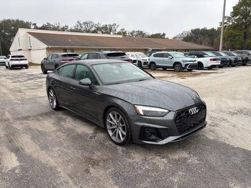 2025 Audi A5 Sportback S line Premium