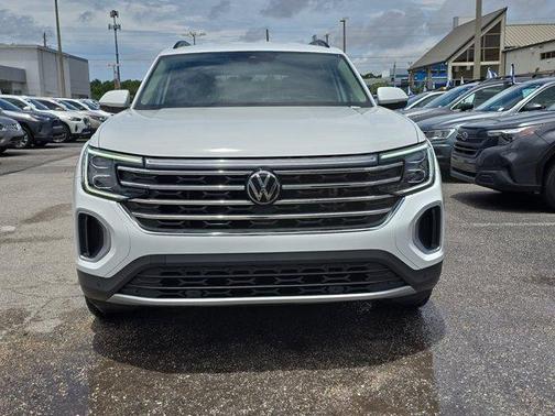 2024 Volkswagen Atlas 2.0T SE