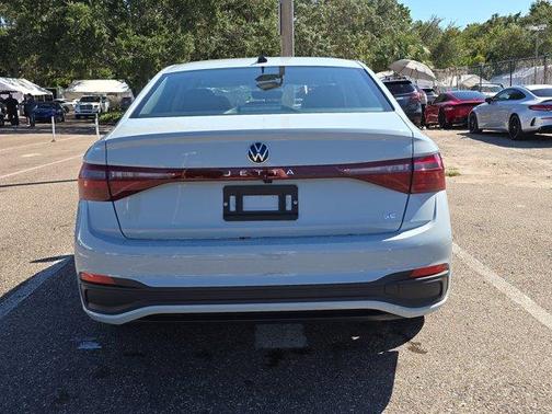 2026 Volkswagen Jetta 1.8T SE