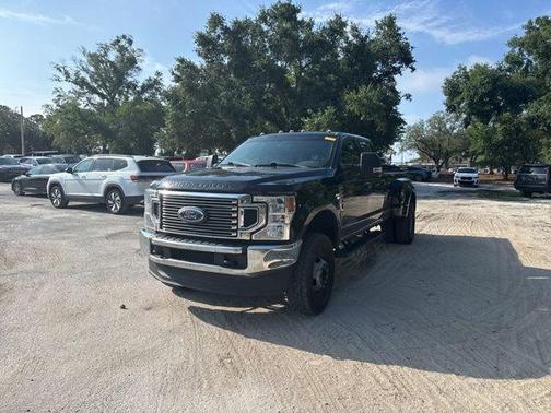 Agate Black Metallic 2022 Ford F-350 XLT