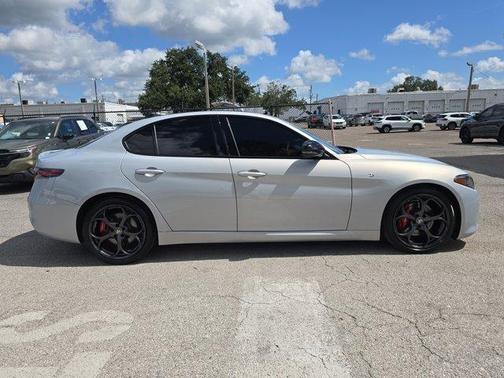 2024 Alfa Romeo Giulia Ti