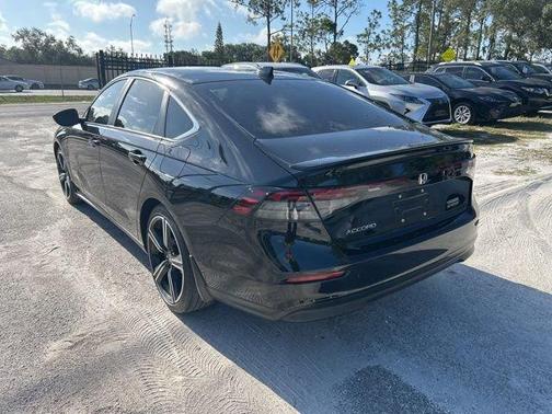 Crystal Black Pearl 2024 Honda Accord Hybrid Sport