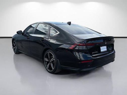 Crystal Black Pearl 2024 Honda Accord Hybrid Sport