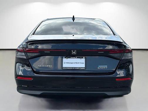 Crystal Black Pearl 2024 Honda Accord Hybrid Sport