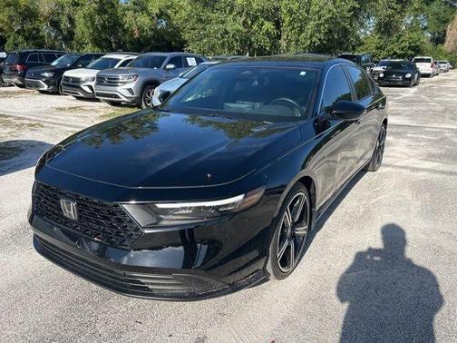 Crystal Black Pearl 2024 Honda Accord Hybrid Sport