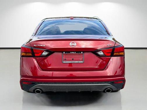 Sunset Drift Chromaflair 2019 Nissan Altima 2.5 SR