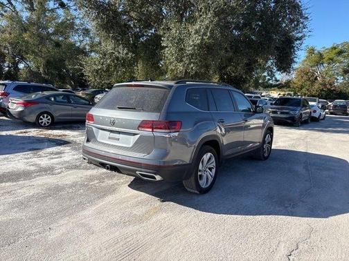 2023 Volkswagen Atlas 3.6L SE w/Technology