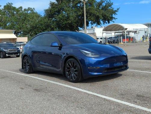 2023 Tesla Model Y Performance