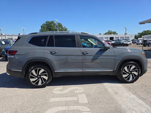 2025 Volkswagen Atlas 2.0T SEL