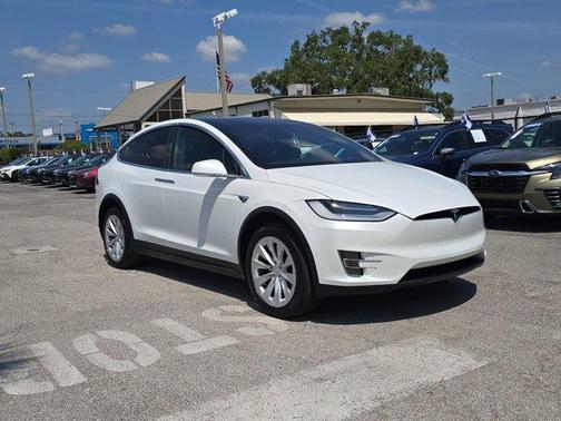 2020 Tesla Model X Long Range
