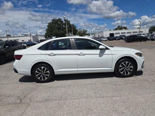 2025 Volkswagen Jetta 1.5T S
