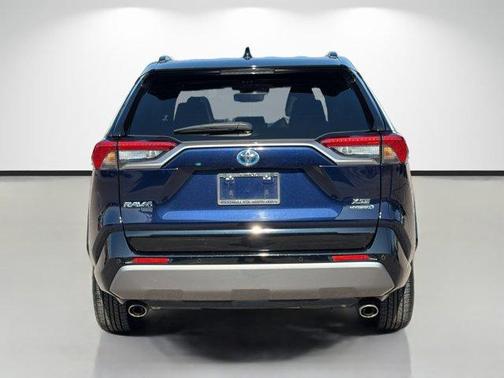 2020 Toyota RAV4 Hybrid XSE
