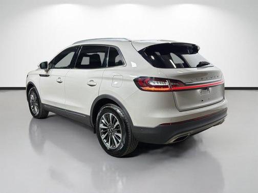 2021 Lincoln Nautilus Reserve