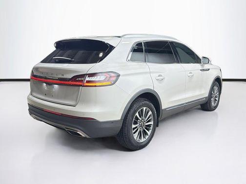 2021 Lincoln Nautilus Reserve