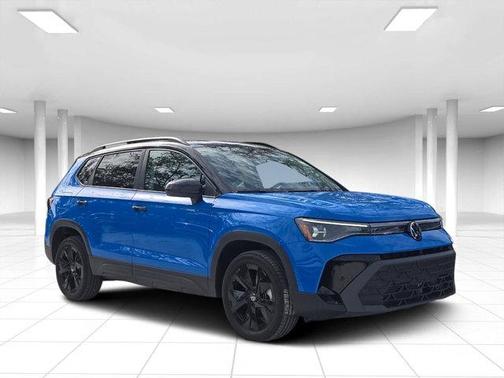 2025 Volkswagen Taos 1.5T SE Black