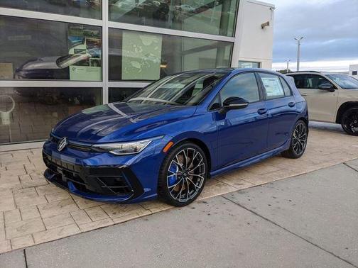 2026 Volkswagen Golf R 2.0T