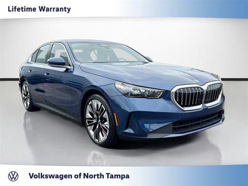 Phytonic Blue Metallic 2025 BMW 530 i