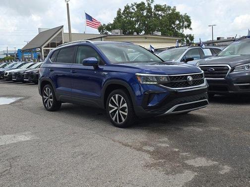 2023 Volkswagen Taos 1.5T SE