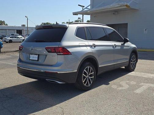 2020 Volkswagen Tiguan 2.0T SE