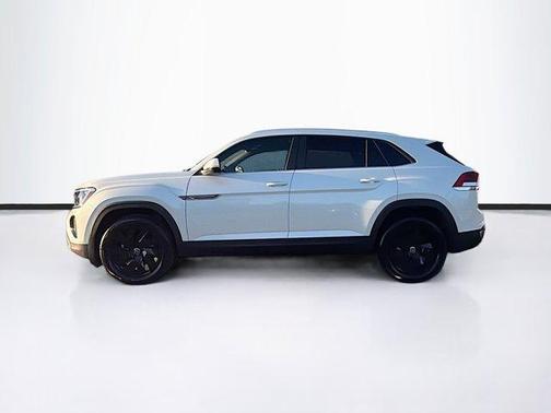 2026 Volkswagen Atlas Cross Sport 2.0T SE