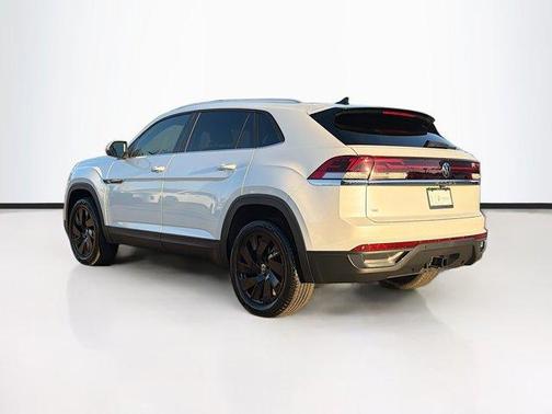 2026 Volkswagen Atlas Cross Sport 2.0T SE