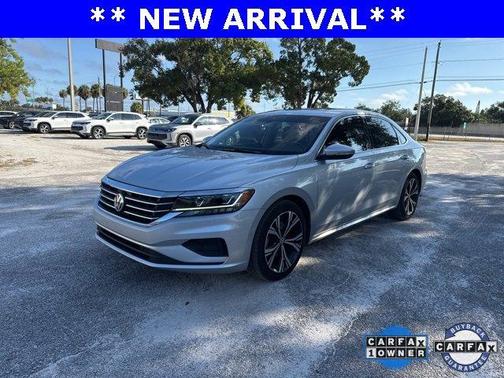 2020 Volkswagen Passat 2.0T SEL