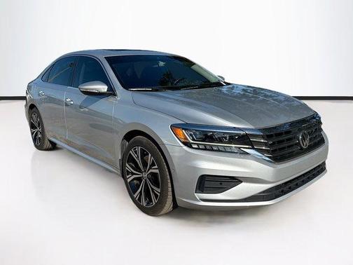 2020 Volkswagen Passat 2.0T SEL