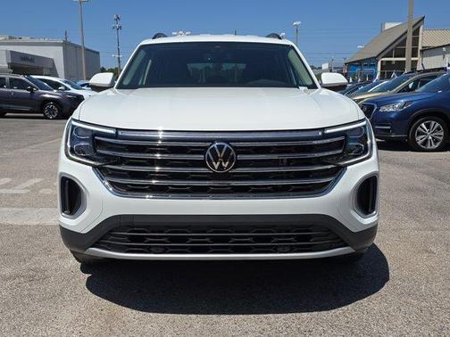 2025 Volkswagen Atlas 2.0T SE