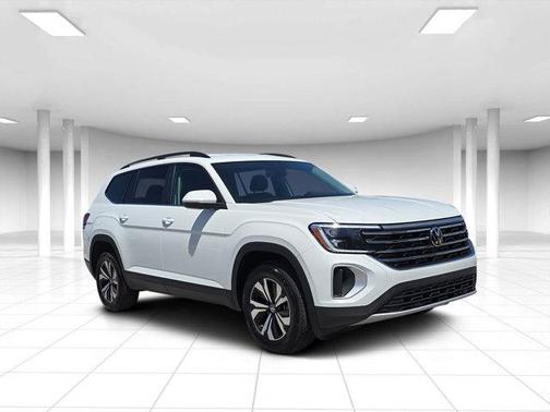 2025 Volkswagen Atlas 2.0T SE