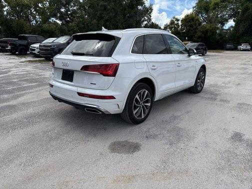 2024 Audi Q5 45 S line quattro Premium