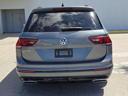 2020 Volkswagen Tiguan 2.0T SE R-Line Black