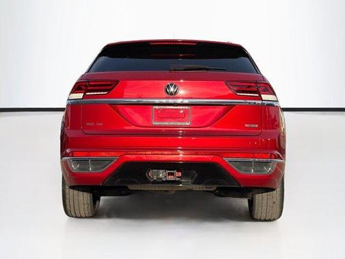 2022 Volkswagen Atlas Cross Sport 3.6L V6 SEL Premium R-Line