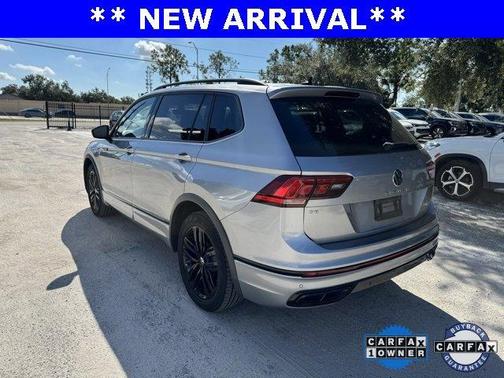 2022 Volkswagen Tiguan 2.0T SE R-Line Black