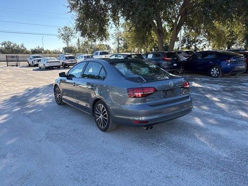 2017 Volkswagen Jetta 1.8T Sport
