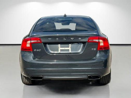 2015 Volvo S60 T5 Premier