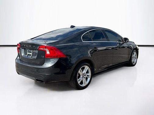 2015 Volvo S60 T5 Premier