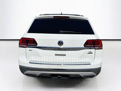 2018 Volkswagen Atlas 3.6L SEL Premium