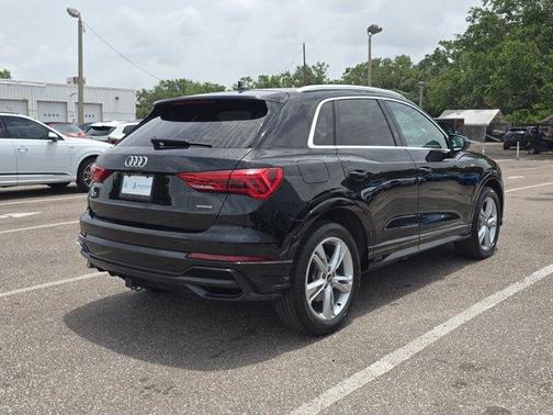 2022 Audi Q3 45 S line Premium Plus
