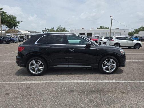2022 Audi Q3 45 S line Premium Plus