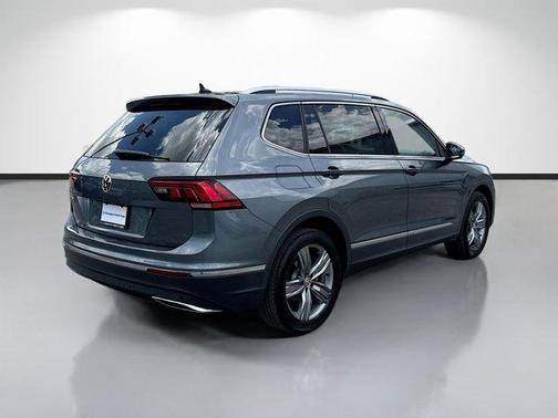 Platinum Gray Metallic 2021 Volkswagen Tiguan 2.0T SEL